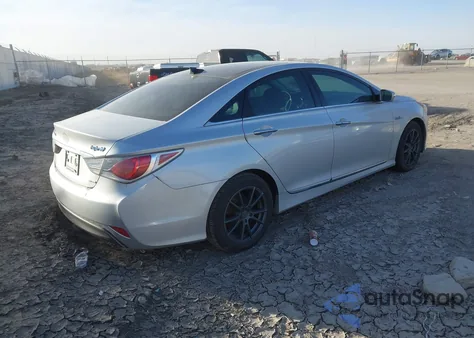 2015 Hyundai Sonata Hybrid Limited from USA, damaged, VIN KMHEC4A41FA119048